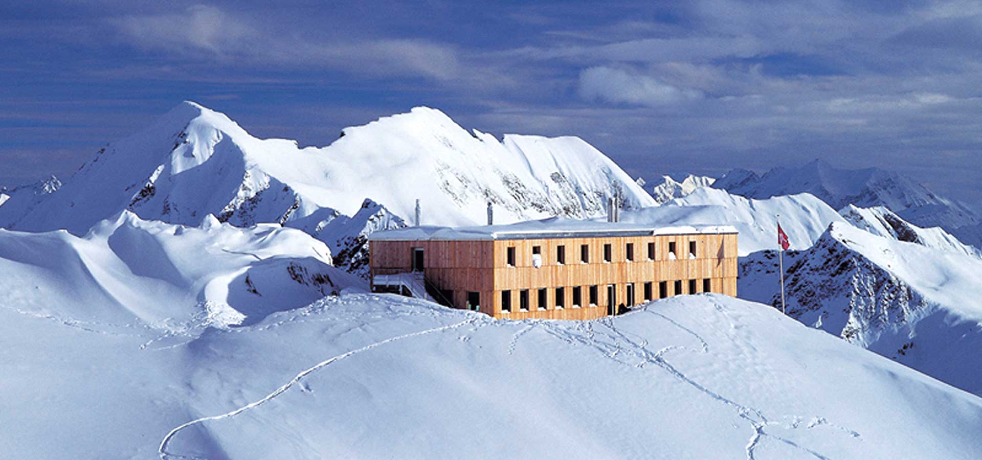 Val Bedretto Slide background